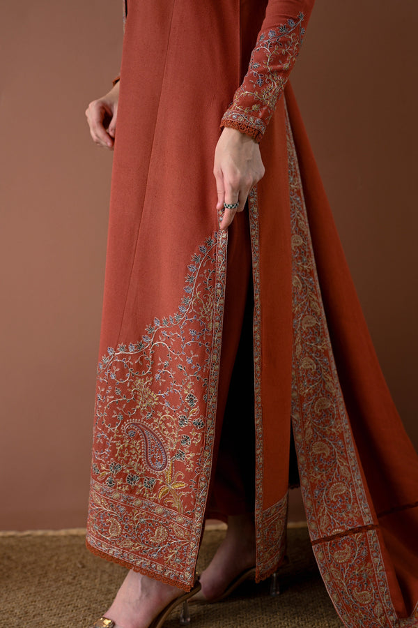 3PC LAWN EMBROIDERED SHIRT WITH DHANAK EMBROIDERED SHAWL AND TROUSER V679